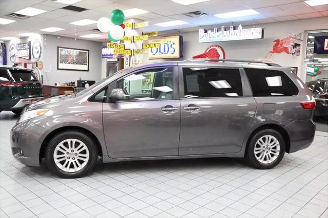 2017 Toyota Sienna Limited 7 Passenger