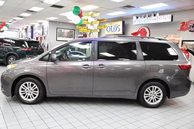 2017 Toyota Sienna Limited 7 Passenger