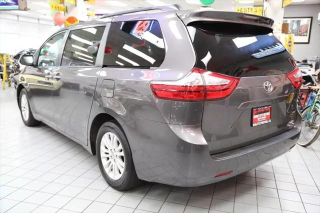 2017 Toyota Sienna Limited 7 Passenger