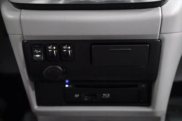 2017 Toyota Sienna Limited 7 Passenger