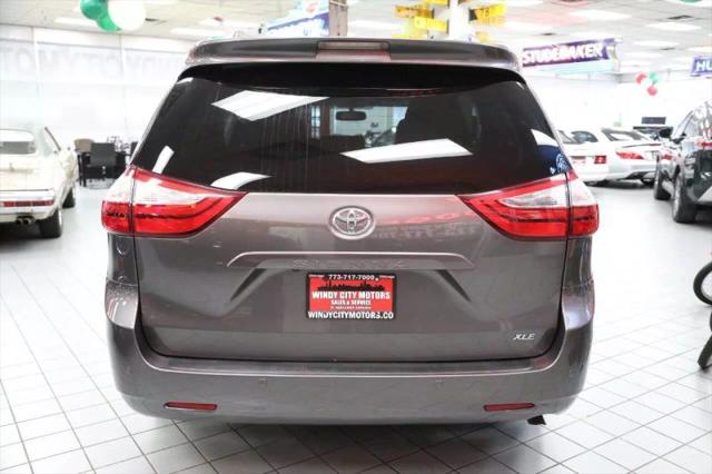 2017 Toyota Sienna Limited 7 Passenger