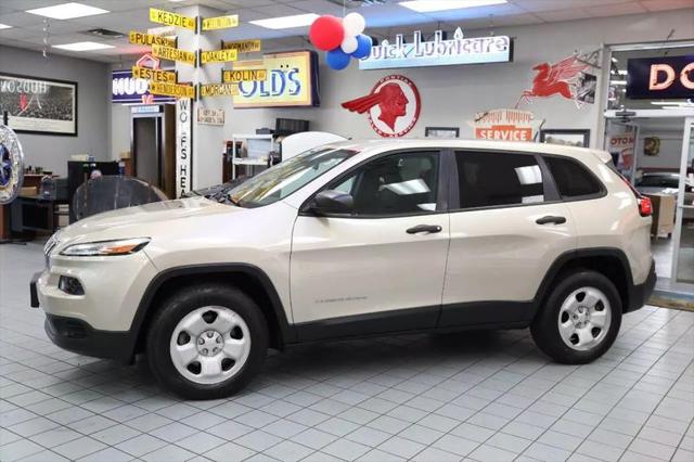 2014 Jeep Cherokee Sport