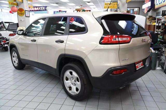 2014 Jeep Cherokee Sport