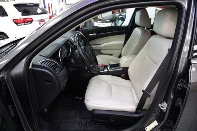 2018 Chrysler 300 Limited