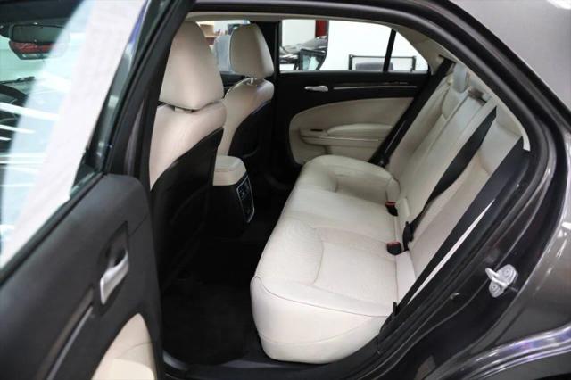 2018 Chrysler 300 Limited