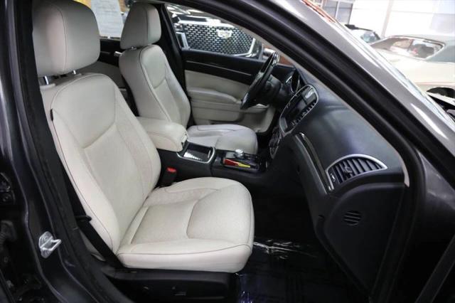 2018 Chrysler 300 Limited