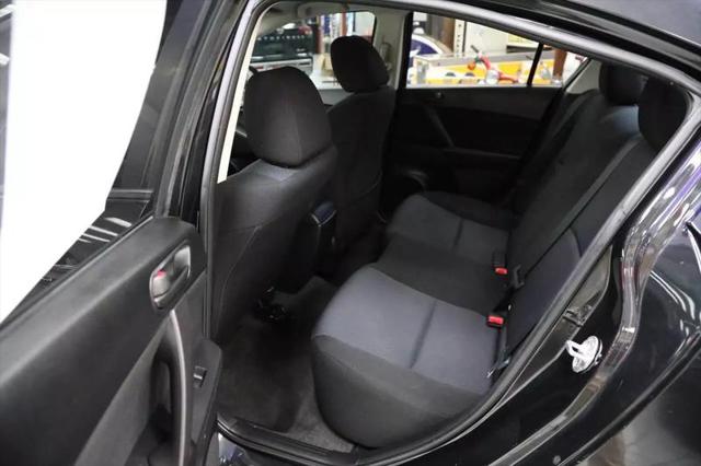 2010 Mazda Mazda3 i Sport