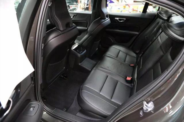 2021 Volvo S60 Recharge T8 Inscription