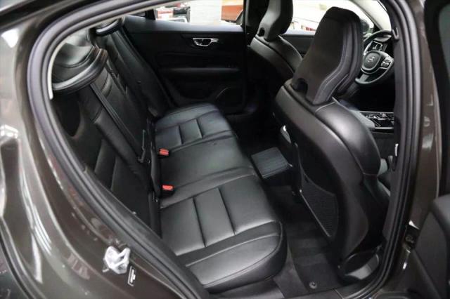 2021 Volvo S60 Recharge T8 Inscription