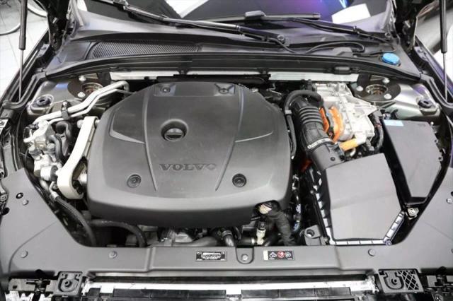2021 Volvo S60 Recharge T8 Inscription