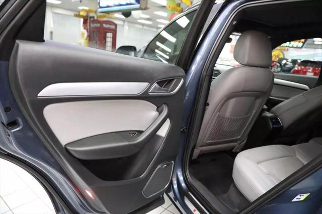 2017 Audi Q3 2.0T Premium