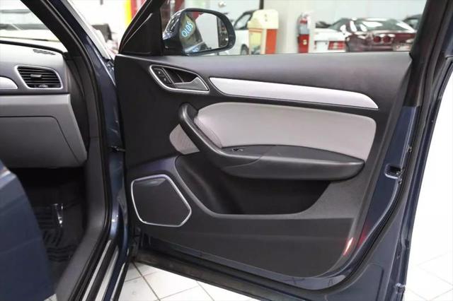 2017 Audi Q3 2.0T Premium