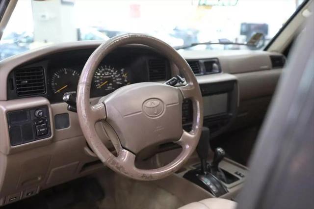 1997 Toyota Land Cruiser Sport Utility 4D