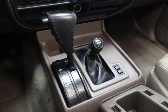 1997 Toyota Land Cruiser Sport Utility 4D