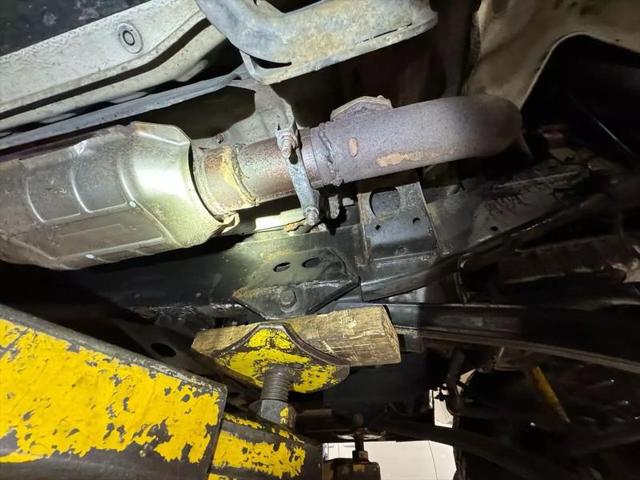 1997 Toyota Land Cruiser Sport Utility 4D