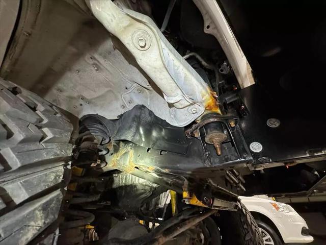 1997 Toyota Land Cruiser Sport Utility 4D