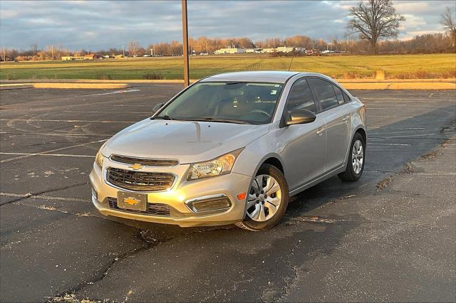 Used 2015 Chevrolet Cruze For Sale in Olive Branch, MS