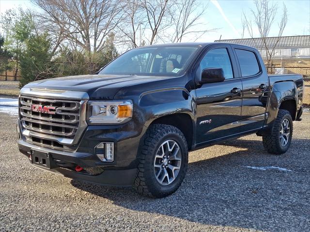 2022 GMC Canyon 4WD Crew Cab Short Box AT4 - Cloth