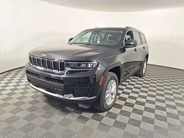 2025 Jeep Grand Cherokee GRAND CHEROKEE L LAREDO X 4X4