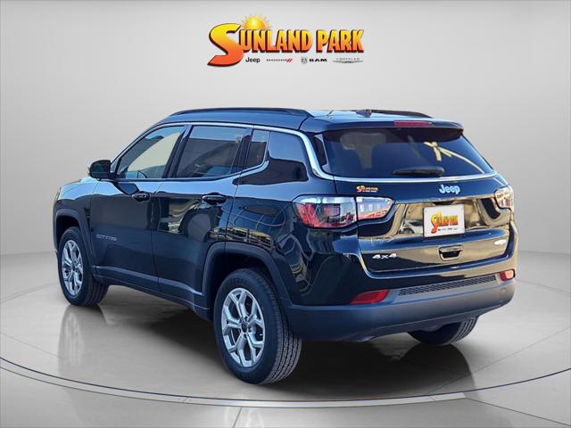 2025 Jeep Compass COMPASS LATITUDE 4X4