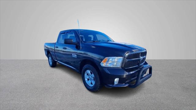 2017 RAM 1500 Express Quad Cab 4x4 64 Box