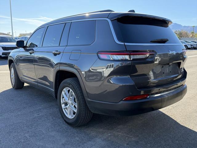 2023 Jeep Grand Cherokee L Laredo 4x2
