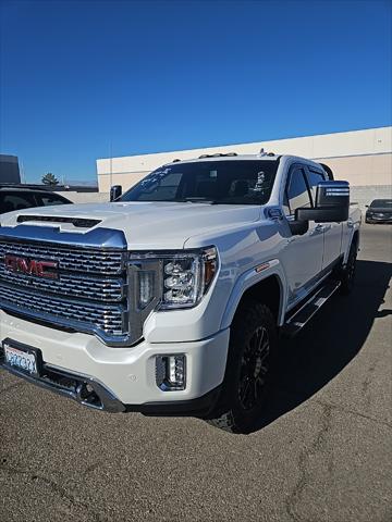 2022 GMC Sierra 2500HD 4WD Crew Cab Standard Bed Denali