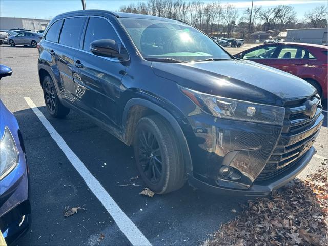 2019 Toyota Highlander SE