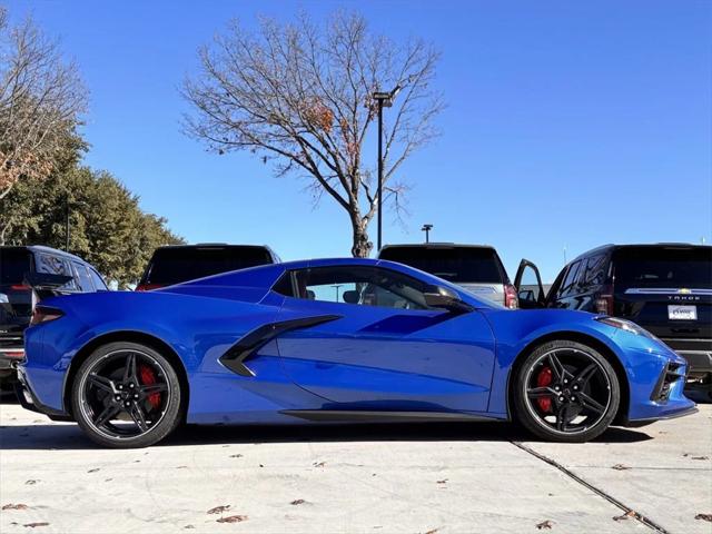 2022 Chevrolet Corvette Stingray RWD Convertible 2LT