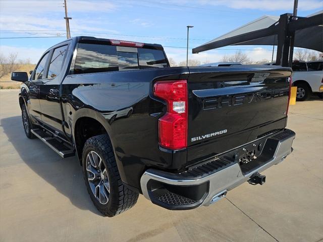 2021 Chevrolet Silverado 1500 4WD Crew Cab Short Bed LT