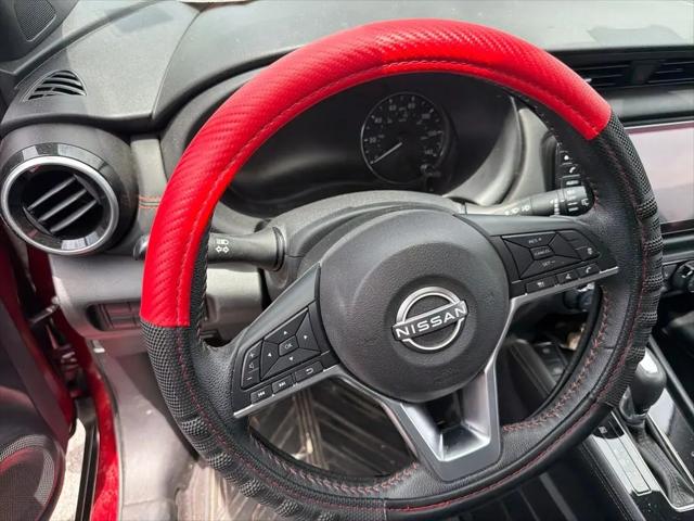 2024 Nissan Kicks SR Xtronic CVT