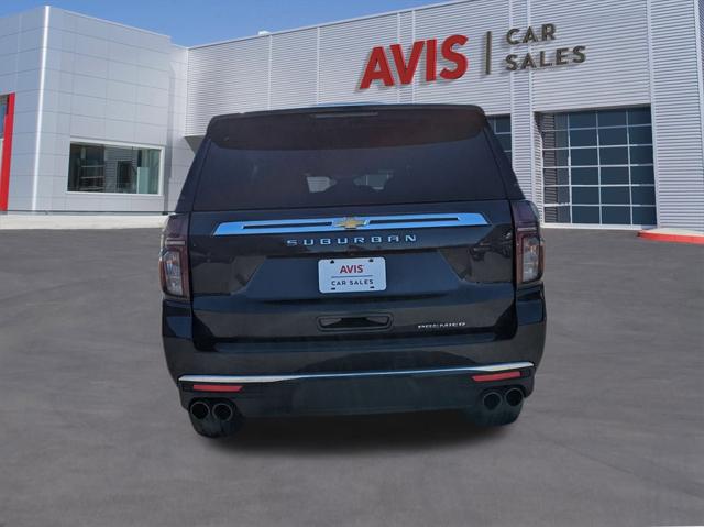 2023 Chevrolet Suburban 4WD Premier