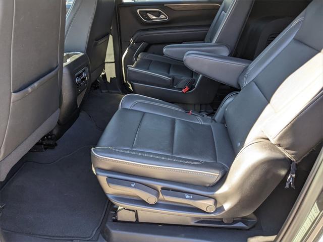 2023 Chevrolet Suburban 4WD Premier