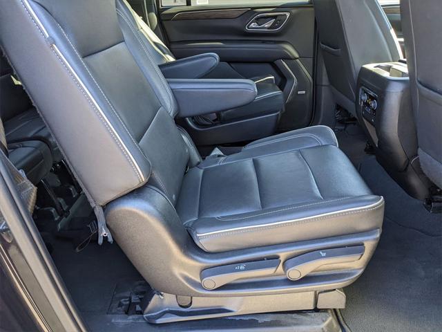 2023 Chevrolet Suburban 4WD Premier