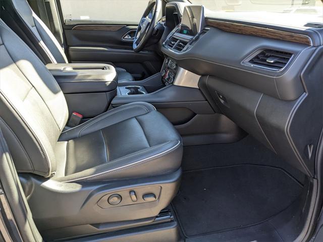 2023 Chevrolet Suburban 4WD Premier