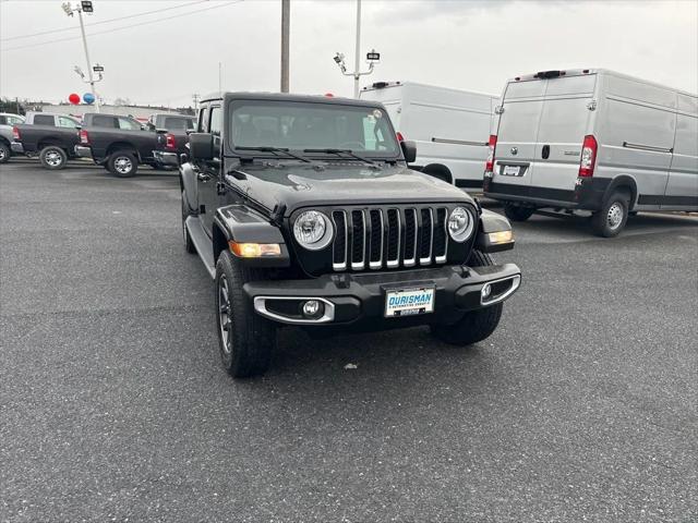 2022 Jeep Gladiator Overland 4x4