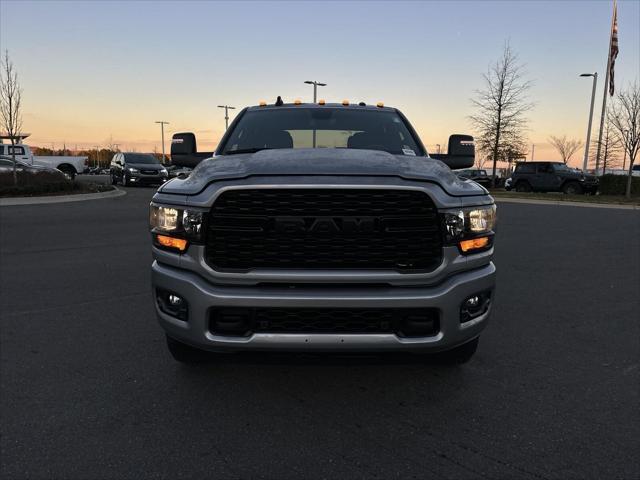 2024 RAM 3500 Big Horn Crew Cab 4x4 8 Box