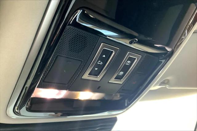 2025 Land Rover Range Rover Velar P250 S