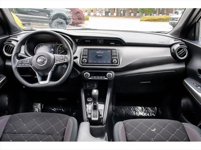 2020 Nissan Kicks SV Xtronic CVT