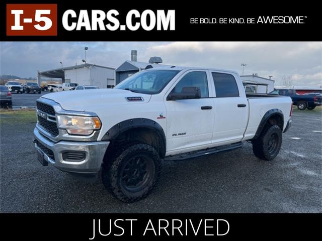 2020 RAM 2500 Tradesman Crew Cab 4X4 64 Box