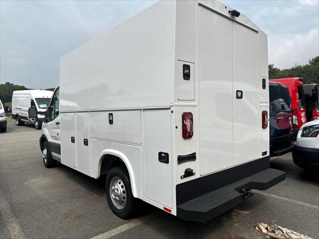 2024 Ford Transit Cutaway T-350