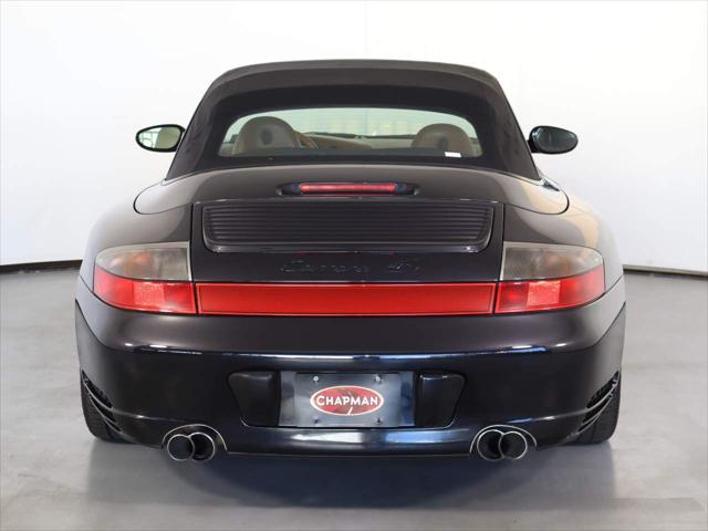 2004 Porsche 911 Carrera 4S