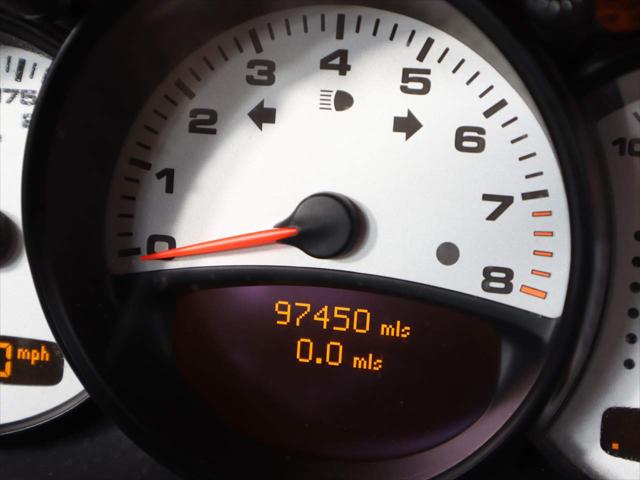 2004 Porsche 911 Carrera 4S
