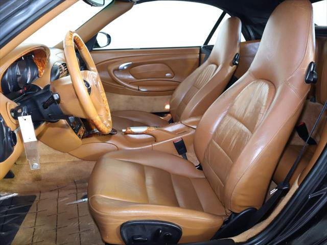 2004 Porsche 911 Carrera 4S