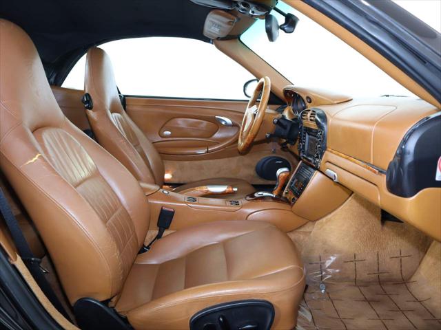 2004 Porsche 911 Carrera 4S
