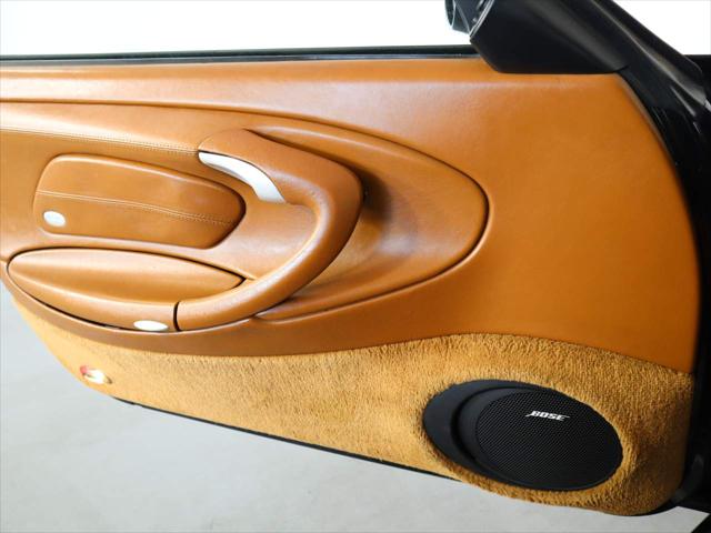 2004 Porsche 911 Carrera 4S