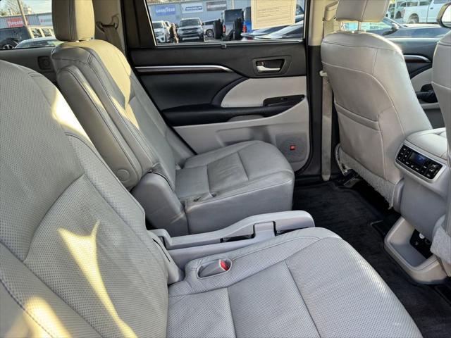 Used 2014 Toyota Highlander For Sale in Muscle Shoals, AL