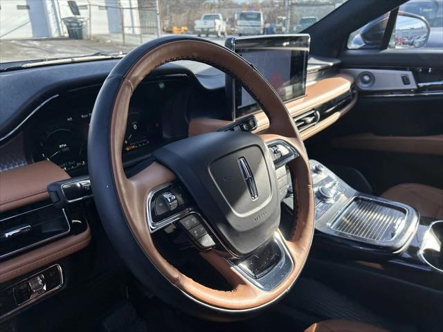 2023 Lincoln Nautilus Black Label