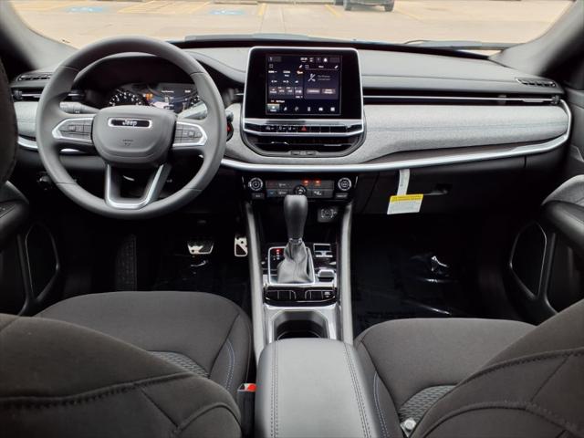 2025 Jeep Compass COMPASS SPORT 4X4