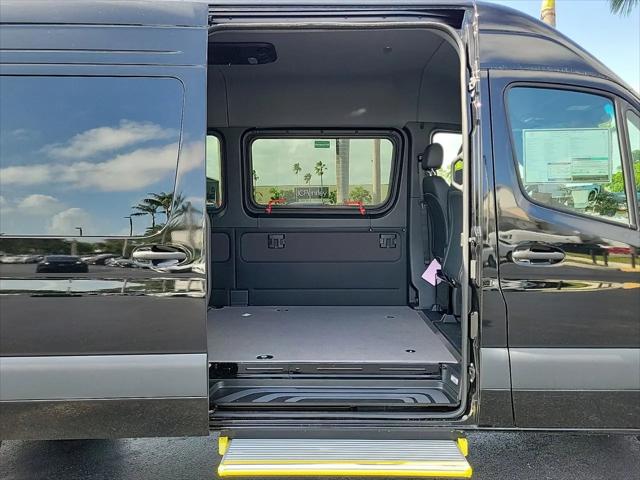 2025 Mercedes-Benz Sprinter 2500 High Roof 4-Cyl Diesel HO
